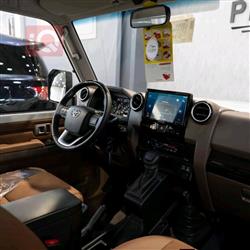 تويوتا لاند كروزر 70